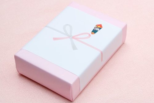 結婚挨拶の手土産でのしはどうする 決定版 結婚式場探しブログ